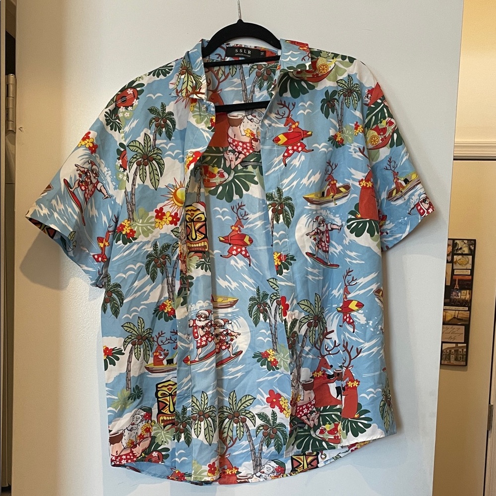 Men's hawaiian Santa Surfing Shirt